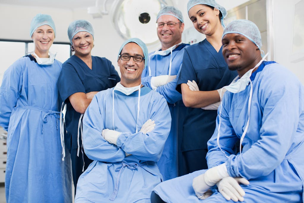 Surgeons-GettyImages-530684795